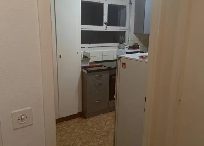 Lägenhet Schoene Mit Grosse Terasse *